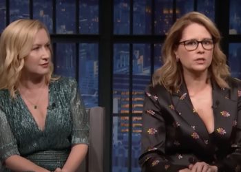 Angela Kinsey and Jenna Fischer on How iPods Saved ‘The Office’ From Cancelation
