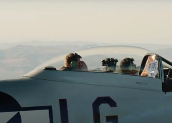 Tom Cruise Scares the Sh*t Out of James Corden by Taking Him Along for ‘Top Gun’ Plane Stunts
