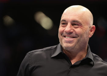 Watch Joe Rogan Realize He’s Parroting Fake News in Viral Clip