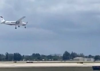 Passenger With Absolutely No Flying Experience Landed Plane at Florida Airport After Pilot Had ‘Gone Incoherent’