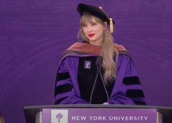 Watch Taylor Swift Give the NYU 2022 Commencement Speech