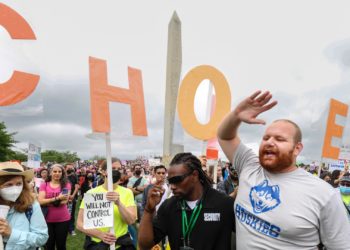 Thousands of Pro-Choice Demonstrators Take to the Streets