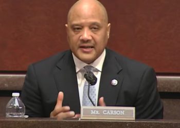 First Public UFO Hearing in Decades Includes Warning of ‘Potential National Security Threat’