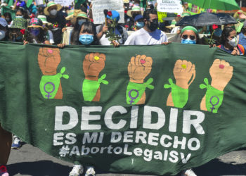 Woman in El Salvador Accused of Having Abortion After Obstetric Emergency Sentenced to 30 Years in Prison