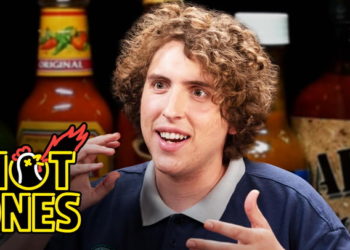 Andrew Callaghan Goes For the Marrow While Eating Spicy Wings | Hot Ones