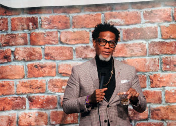 D.L. Hughley Criticizes Mo’Nique for ‘Weaponizing’ His Daughter’s Sexual Trauma: ‘You Are a Monster’