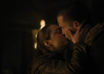 Maisie Williams on Being ‘Surprised’ by ‘Thrones’ Character’s Sex Scene: ‘I Thought That Arya Was Queer’