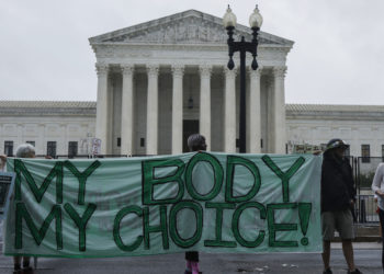 Supreme Court Overturns Roe v. Wade, Allowing States to Ban Abortion