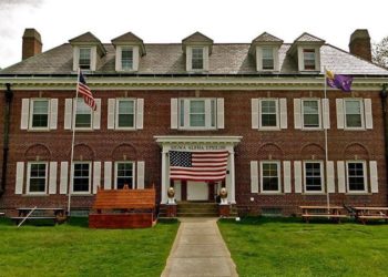46 Fraternity Members at University of New Hampshire Charged With Hazing