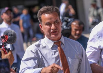 Texas State Sen. Says Police Chief Had No Radio During the Uvalde Shooting