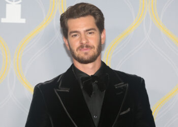 Andrew Garfield to Play Billionaire Richard Branson in ‘Hot Air’ Limited Series About Virgin Airways