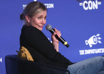 Cameron Diaz Is Convinced She Was Unwittingly Hired as a Drug Mule Prior to Breakout Role in ‘The Mask’