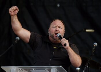 Alex Jones Must Pay Sandy Hook Parents $4 Million in Damages, Jury Rules