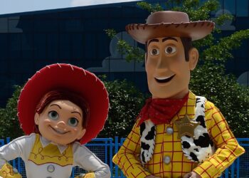 People React to Disney World Video Showing Woody Making Sure Jessie Shows Love to Young Black Fans