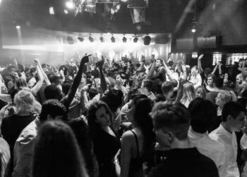 Only 1,130 Nightclubs Left In The UK, New Report Finds