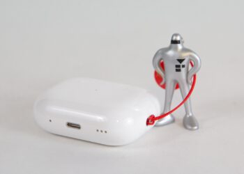 Everything You Need to Know About the Second Generation AirPods Pro