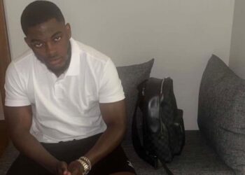 23-Year-Old Black Man Shot & Killed By Police In South London (UPDATE)