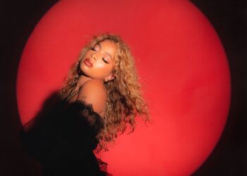 Kiana Ledé Returns With “Irresponsible” Single