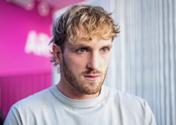 Logan Paul to Take on Roman Reigns at WWE Crown Jewel in Saudi Arabia