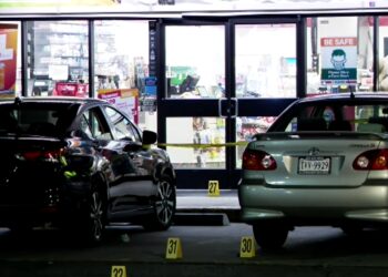 1 Dead and 3 Injured in Shooting at 7-Eleven in Maryland