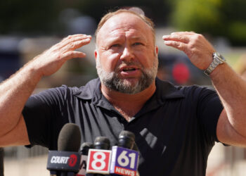 Alex Jones Ordered to Pay Sandy Hook Families $965 Million for False Crisis Actors Claims, Jones Responds