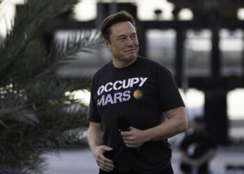 Elon Musk’s Twitter Takeover Could Lead to Layoffs for Nearly 75 Percent of Staff