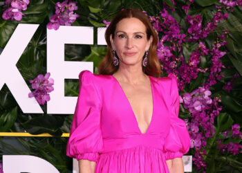 Julia Roberts Reveals Hospital Bill for Her Birth Was Paid for by Martin Luther King Jr.