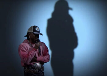 Kendrick Lamar Performs on SNL