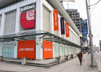 Canadians on Twitter Aren’t Buying Loblaws’ Price Freeze “Stunt”