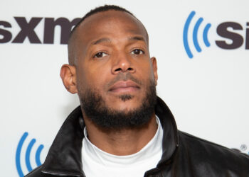 Marlon Wayans on Whether ‘White Chicks’ Could Succeed Now: ‘Society Is in This Place Where We Can’t Laugh Anymore’