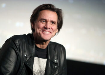 Jim Carrey Among 100 Canadians Banned by Russia From Entering The Country