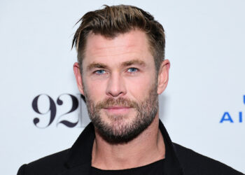 Chris Hemsworth Opens Up About Learning of Genetic Predisposition for Alzheimer’s, Taking Time Off