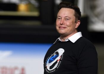 Elon Musk Proposes Cheaper Twitter Verification Fee Amid Growing Pushback Over Reported $20 Plan