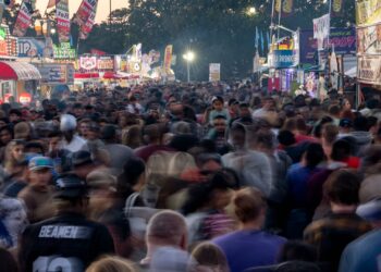 Global Population Officially Reaches 8 Billion