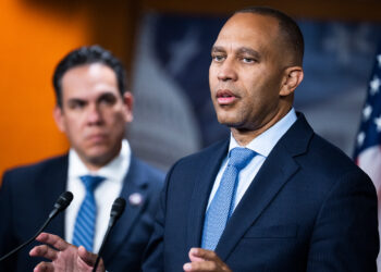 House Democrats Elect Rep. Hakeem Jeffires as First Black Congress Party Leader