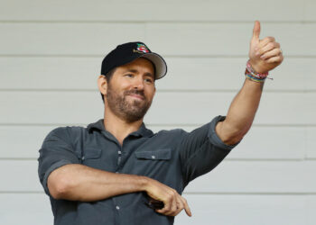 Ryan Reynolds Confirms Interest in Buying Ottawa Senators on Fallon: “I Need A Sugar Mommy”