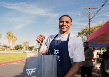 Russell Westbrook, Diddy, 50 Cent, and More Give Back for Thanksgiving