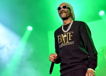 Snoop Dogg Biopic in the Works From Universal and Death Row Pictures, Allen Hughes to Direct