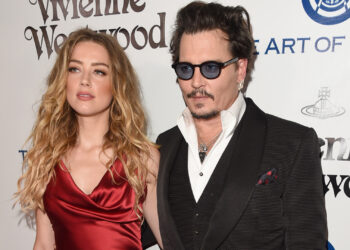 Amber Heard Announces ‘Very Difficult’ Decision to Settle Johnny Depp Defamation Case