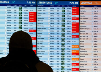 ‘Bomb Cyclone’ Winter Storm Causes Over 4,000 Cancelled Flights Across U.S.