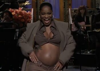 Keke Palmer Announces She’s Pregnant While Hosting ‘Saturday Night Live’