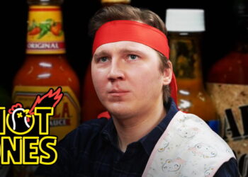 Paul Dano Needs a Burp Cloth While Eating Spicy Wings | Hot Ones