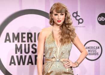 Taylor Swift Will Make Feature Film Directorial Debut With Screenplay She Wrote