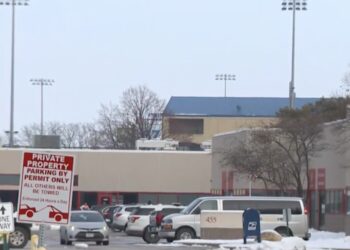 2 Students Killed and 1 Adult in Serious Condition After Des Moines Shooting