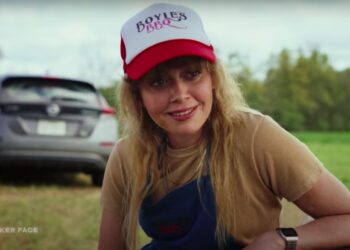 Natasha Lyonne Stars in New Trailer for Rian Johnson’s Peacock Mystery Series ‘Poker Face’