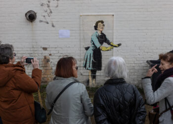 New Banksy Installation Debuts on Valentine’s Day, Part of Artwork Removed for Safety Reasons