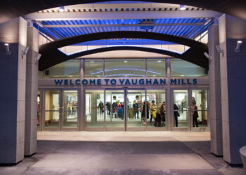 Robber in Stolen Audi Drove Inside Mall In Overnight Smash-and-Grab