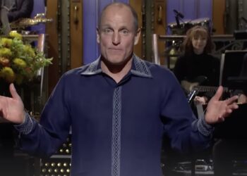 Woody Harrelson Sparks Backlash After Making Anti-Vax Joke in ‘Saturday Night Live’ Monologue