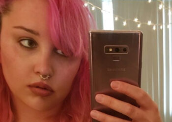 Amanda Bynes Reportedly Wandered Streets for Days Before Being Found, Placed in Psychiatric Care