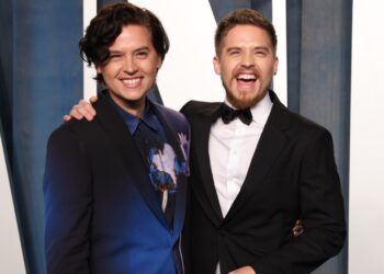 Cole Sprouse Recalls Twin Brother Dylan Being ‘Huge Bully,’ Says He’d Beat Up Kids